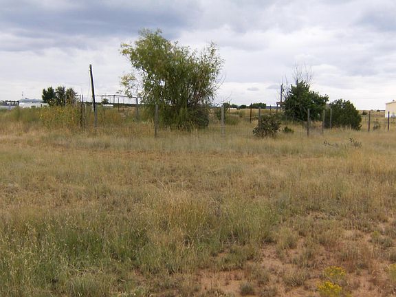 3rd image of 4 Pinto Dr