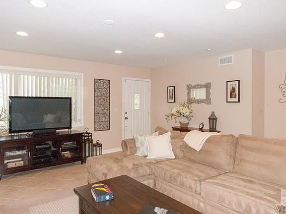 4th image of 126 Green Vale Dr