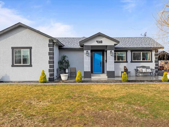 420 S Edison Pl, Kennewick, WA 99336