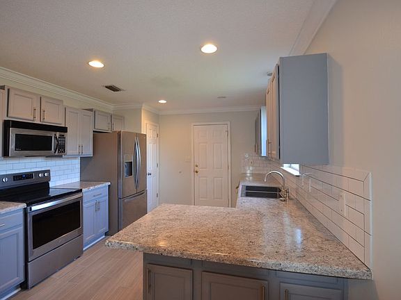 5th image of 1856 Laurel Oaks Ct