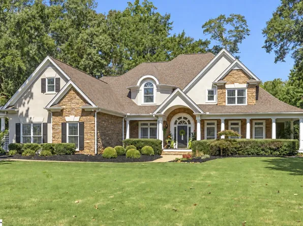 102 Powers Garden Rd, Simpsonville, SC 29681