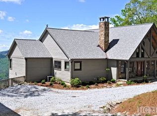 153 Fox Den Rd, Sapphire, NC 28774