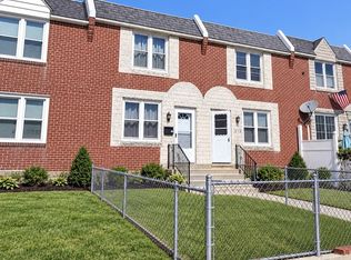 211 Weymouth Rd, Darby, PA 19023