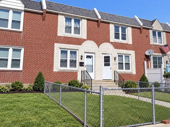211 Weymouth Rd, Darby, PA 19023