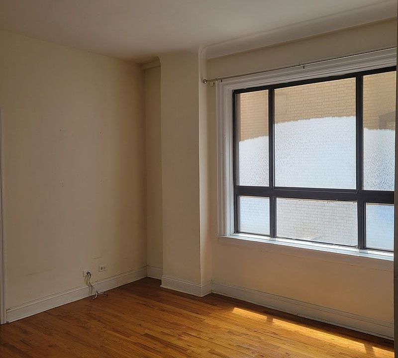 1st image of 300 W 49th St APT 408