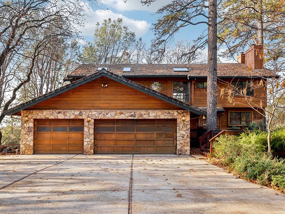 1st image of 17313 Grace Ct