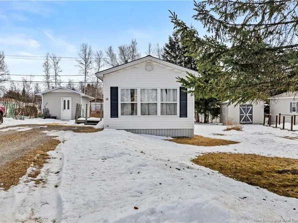 14 Elmdale Cres, Hanwell, NB E3B 6P9