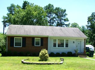 8305 Erma Ln, Henrico, VA 23229