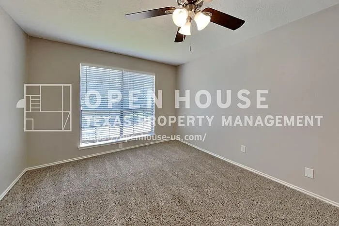 16315 Chimneystone Dr — Photo 12