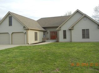 353 Harwich Rd, Circleville, OH 43113