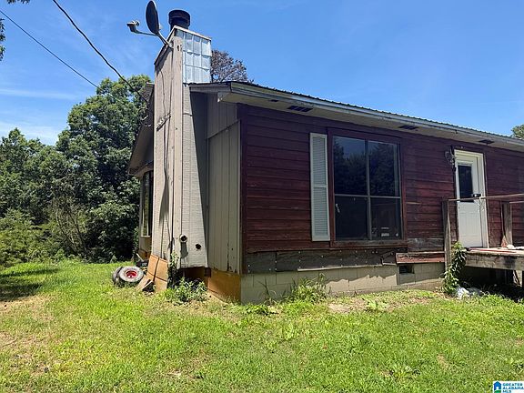 2nd image of 3545 Rose Hill Dr