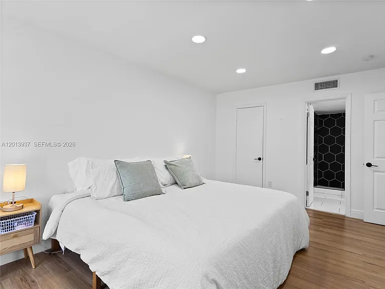 7487 SW 82nd St #C208 — Photo 15
