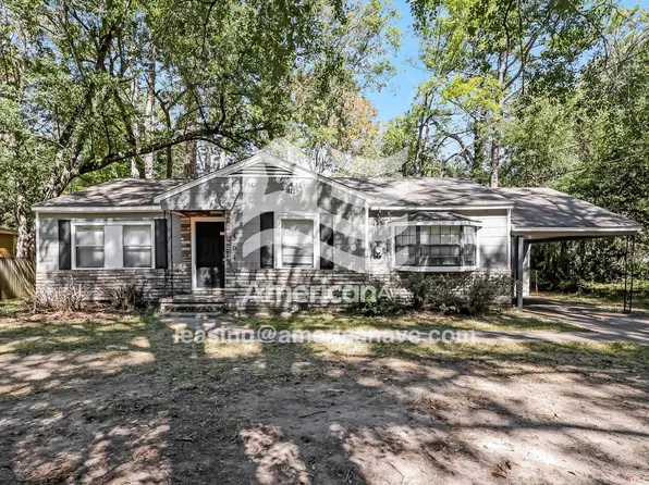 364 Fairhill Dr, Jackson, MS 39212