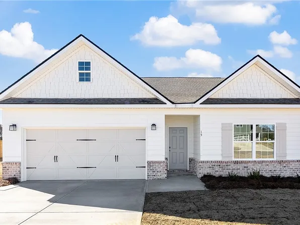 15 Heartland Blvd, Fort Mitchell, AL 36856