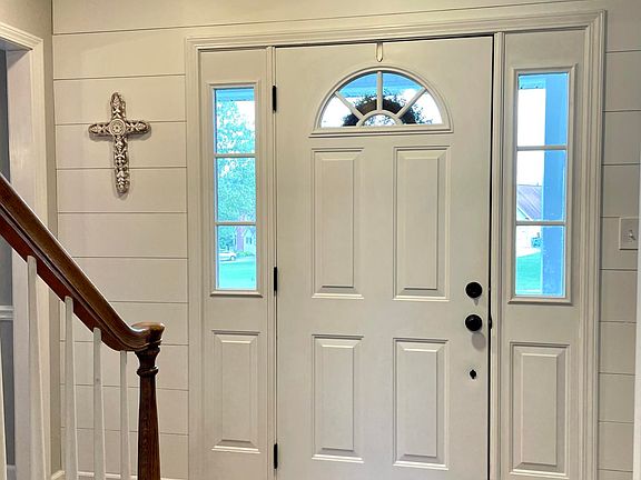 4th image of 250 Powhatan Dr NE #23
