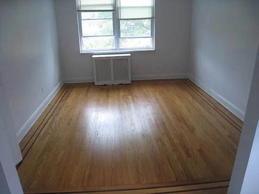 Rented by Alexiou Realty | media 25