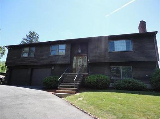 3rd image of 70 Basswood Ave