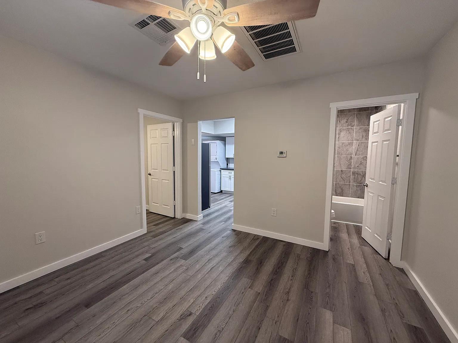 1 bed, $1,195 — Photo 2