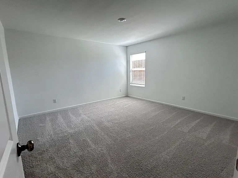 3037 Tokara St — Photo 17