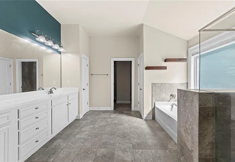 5230 Hidden Valley Ln — Photo 25