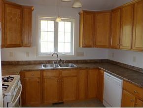 3rd image of 58 Sherri Ann Ave