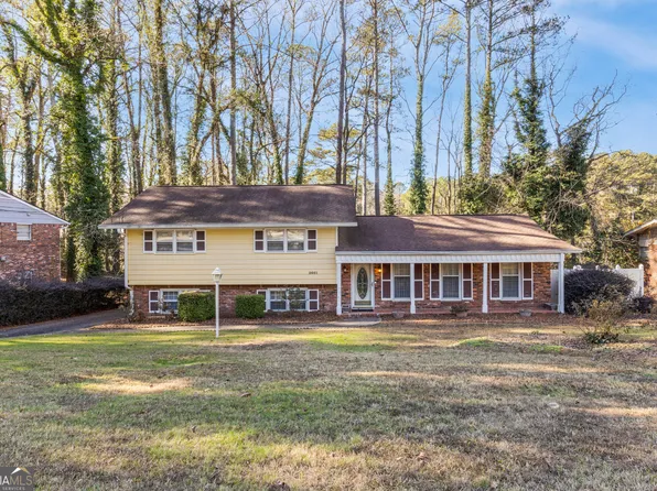 2661 The Fontainebleau SW, Atlanta, GA 30331