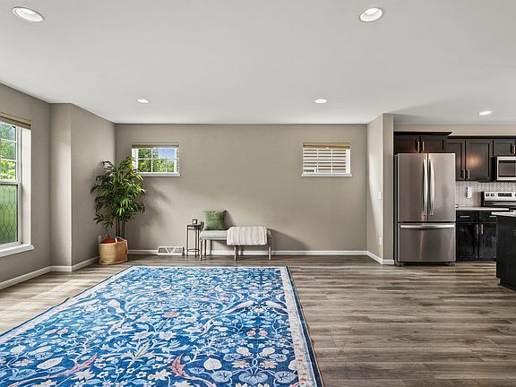 3rd image of 5844 Lien Rd