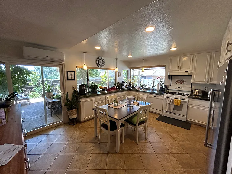 11480B Hadar Dr — Photo 9