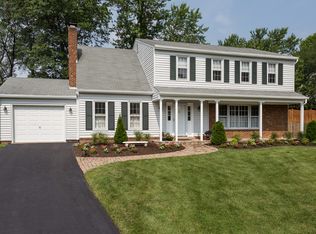 7912 Larrick Ct, Springfield, VA 22153