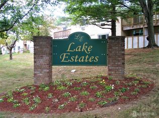 9 Lake Ave APT 4A, East Brunswick, NJ 08816