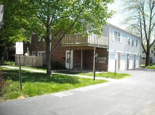 8286 Sobax Dr, Indianapolis, IN 46268