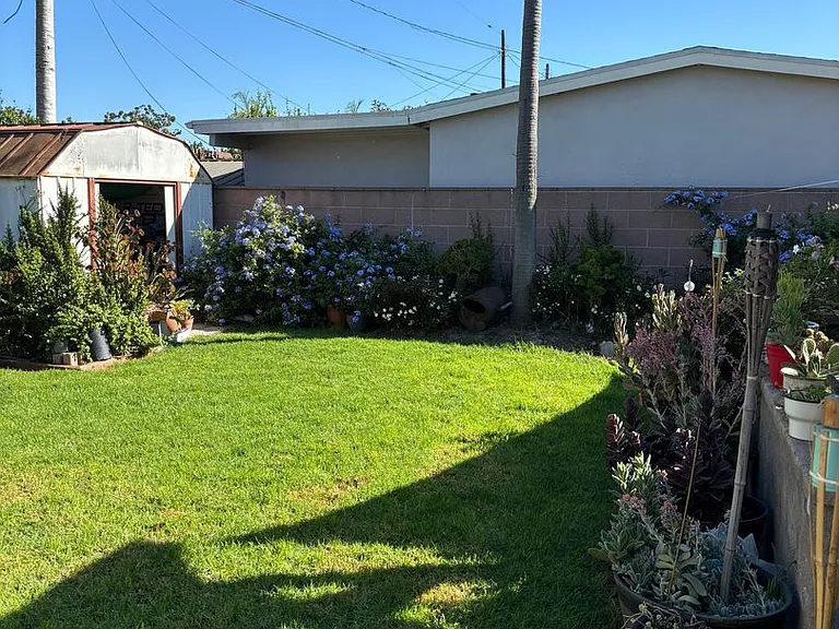 2832 Charlemagne Ave — Photo 19