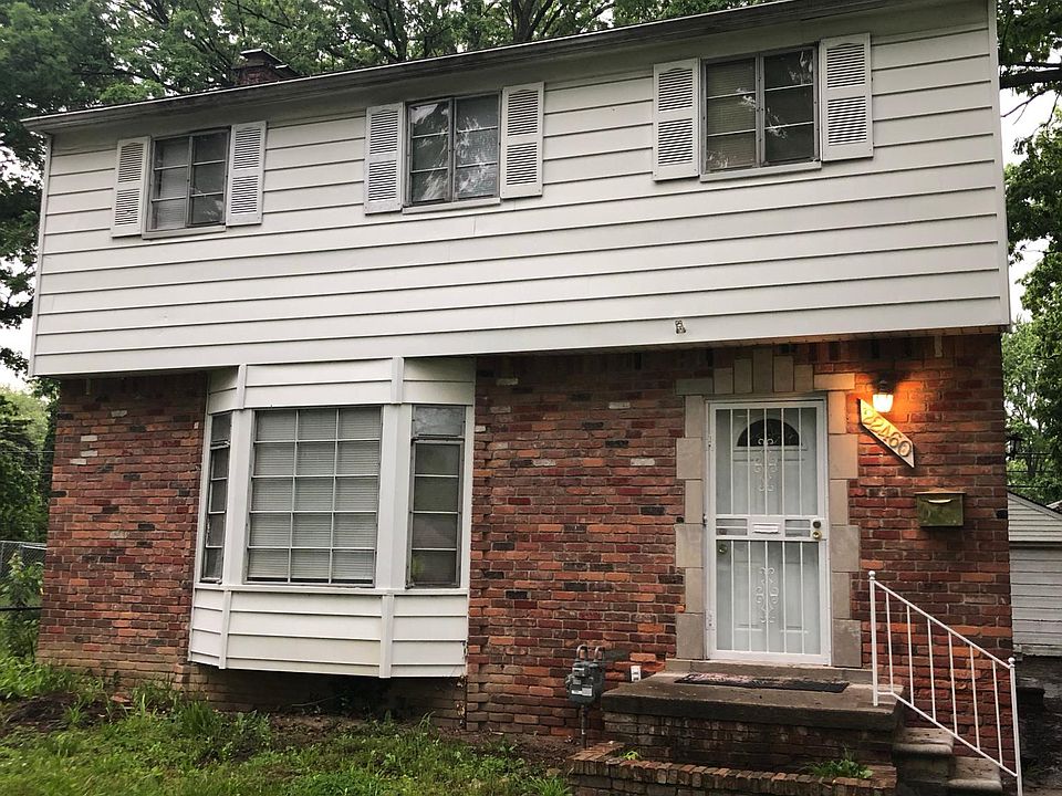 1st image of 22460 Pembroke Ave