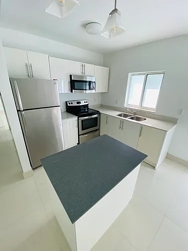 6893 Bay Dr #204 Photo 1
