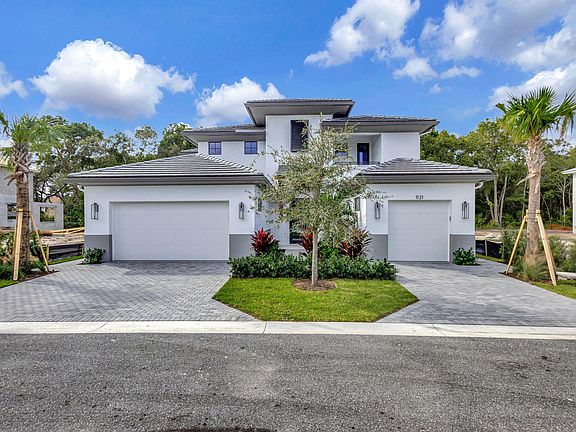 2nd image of 1121 Prosperity Village Drive