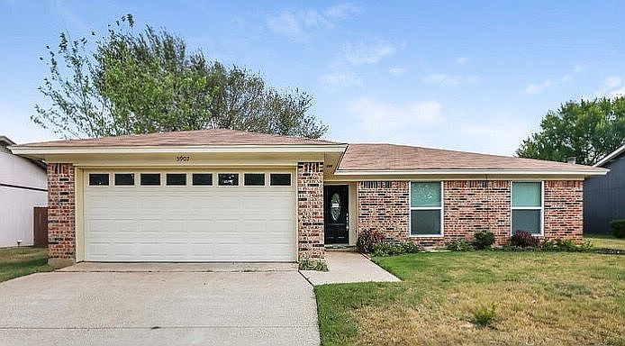 1st image of 5909 Willow Crest Dr