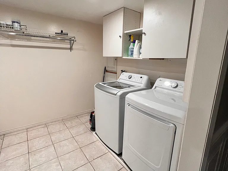 1975 Laguna Vista Dr — Photo 16