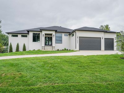 1060 Pebble Beach Dr, Dakota Dunes, SD, 57049