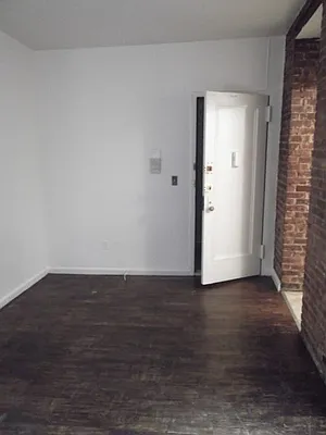 Rented by Best Apartments North Inc | media 23