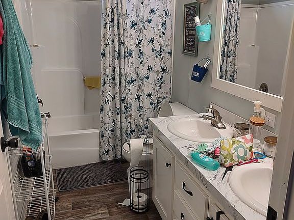 4th image of 8474 NE 153rd Ave