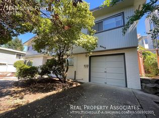 5048 Sand Point Pl NE, Seattle, WA 98105