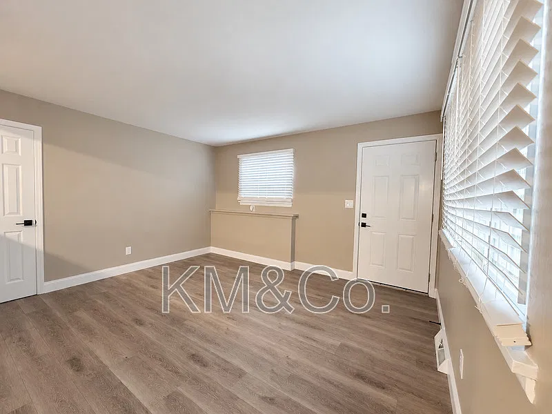 2 bed, 1.0 bath, 820 sqft, $1,425 — Photo 3