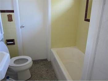 4th image of 606 N J St #A