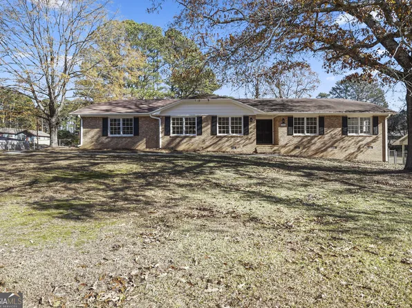 3056 Hidden Forest Dr, Snellville, GA 30078