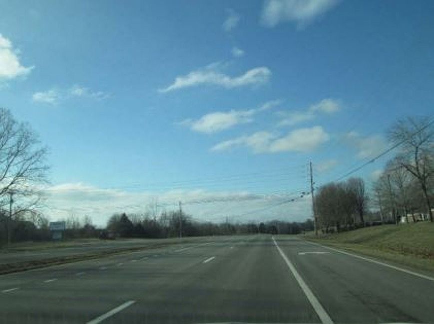 Exterior Neighborhood (street photo)