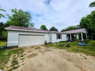 9982 Windmill Pointe Dr, Mancelona, MI 49659