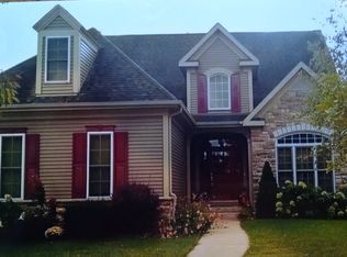 N163W19819 Riverview Dr, Jackson, WI 53037