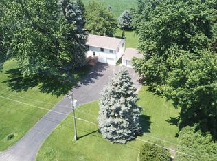 2322 S Van Brocklyn Rd, Freeport, IL 61032