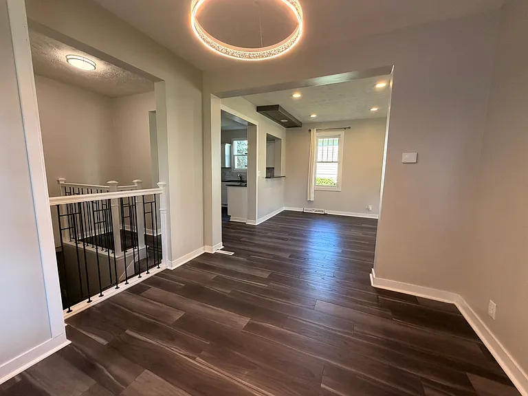 3627 Spring St — Photo 14