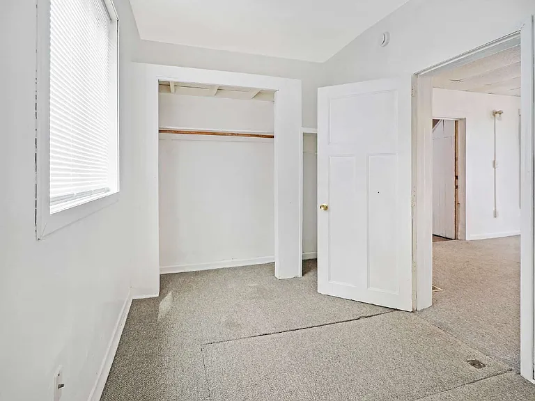 690 York Ave #1 — Photo 10